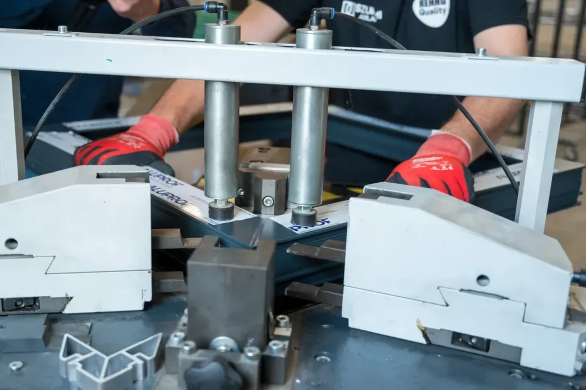 Prémium alumínium nyílászárók<br>magyar gyártásban